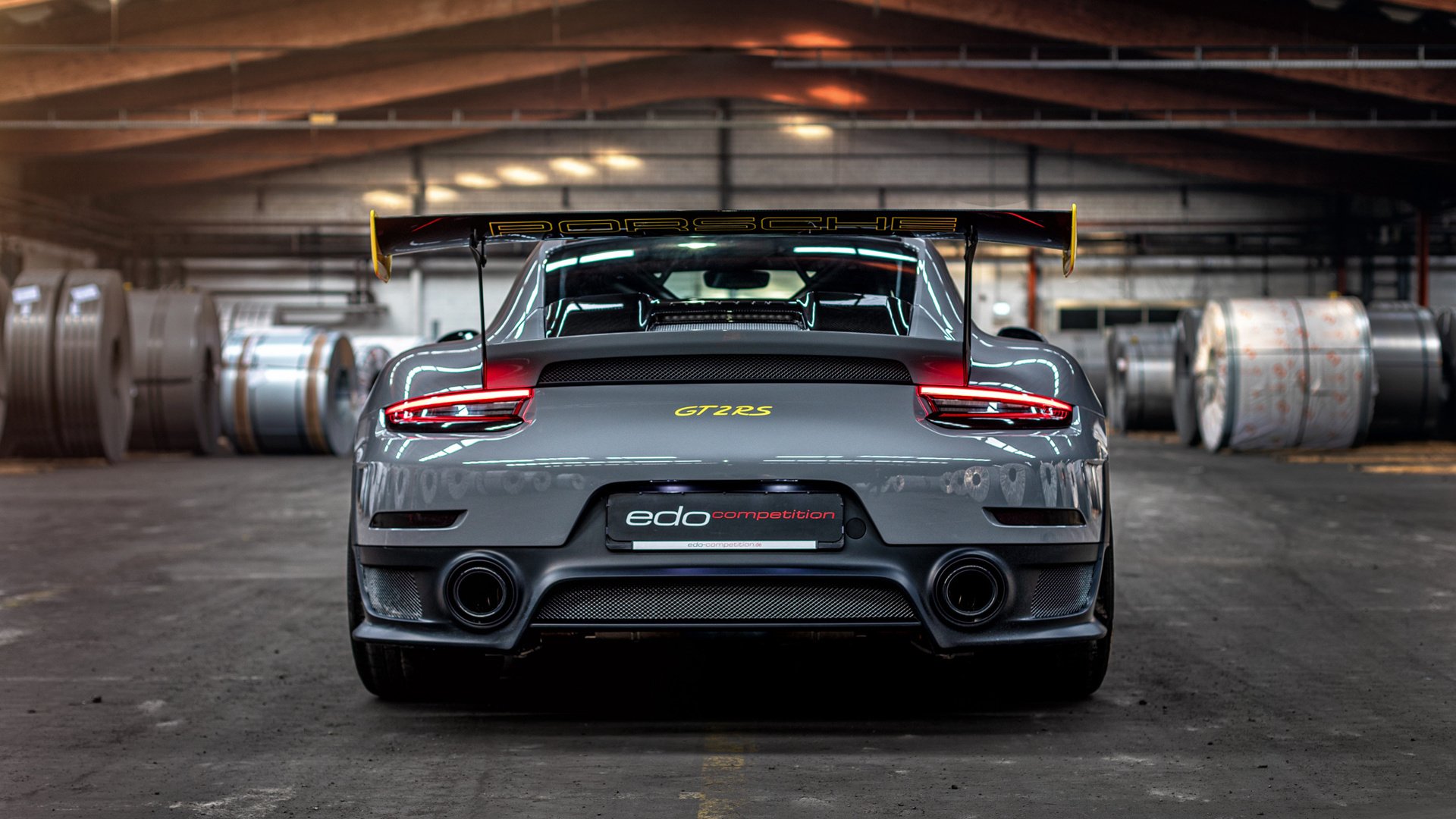 《电竞门票预售火爆：粉丝等待已久的盛典》，电竞门票购买